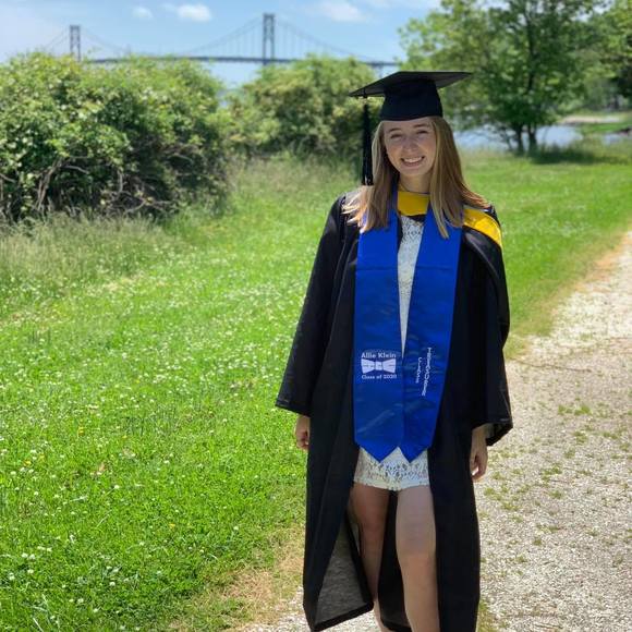 allie_klekn